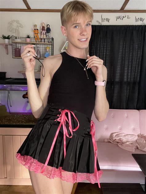 femboy bbc head|Sissy Bbc Head Porn Videos .